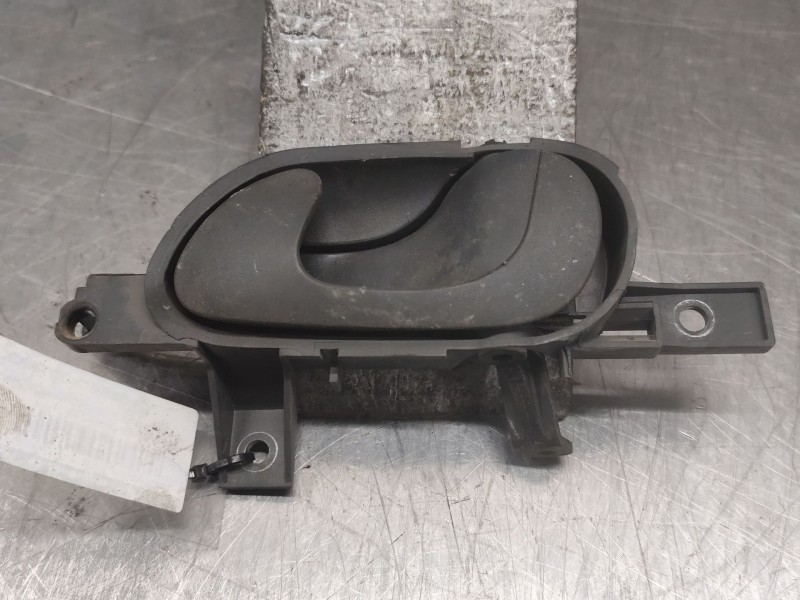 Recambio de maneta interior delantera derecha para fiat scudo furgoneta (220_) 1.9 d referencia OEM IAM 1470970077  