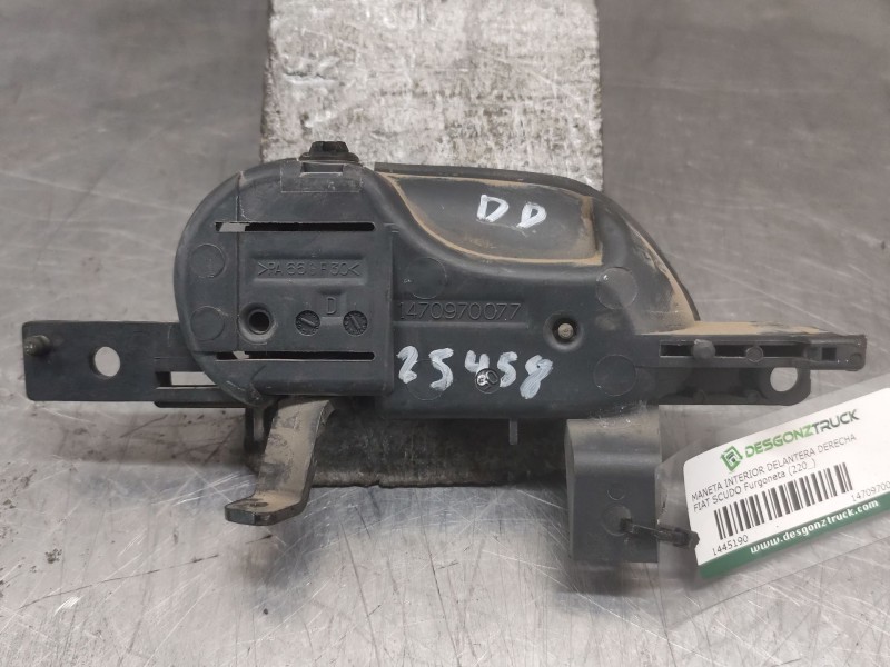 Recambio de maneta interior delantera derecha para fiat scudo furgoneta (220_) 1.9 d referencia OEM IAM 1470970077  