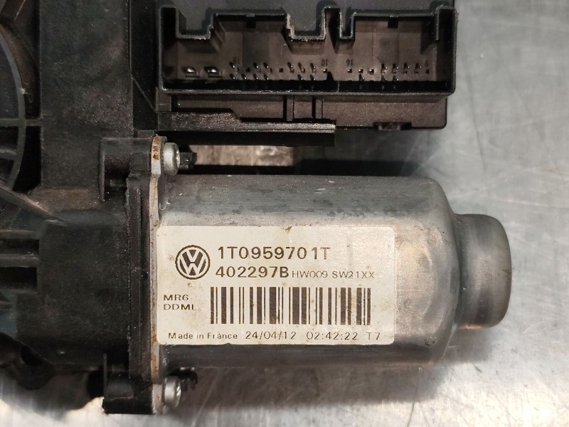 Recambio de motor elevalunas delantero izquierdo para volkswagen touran (1t3) 1.6 tdi referencia OEM IAM 5K0959793  