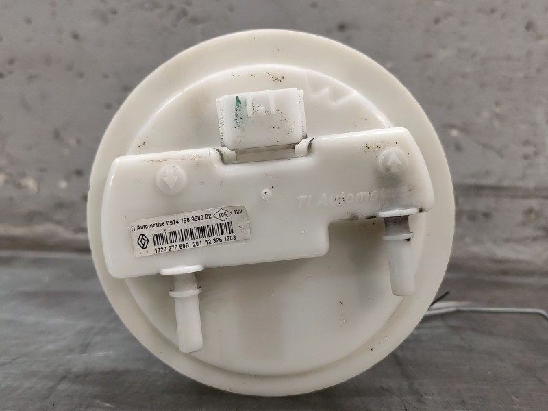 Recambio de aforador para renault clio iv (bh_) 0.9 tce 90 referencia OEM IAM 172027859R  