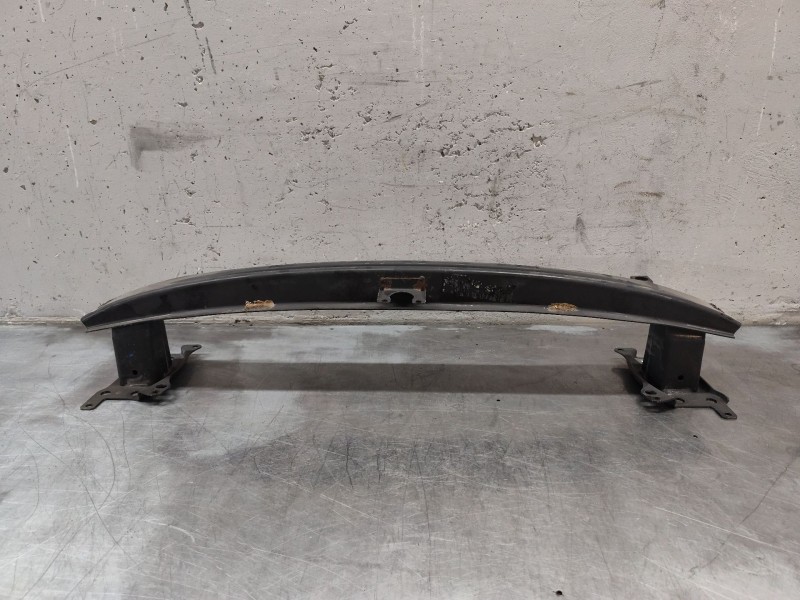 Recambio de refuerzo paragolpes delantero para volkswagen golf v (1k1) 1.9 tdi referencia OEM IAM   