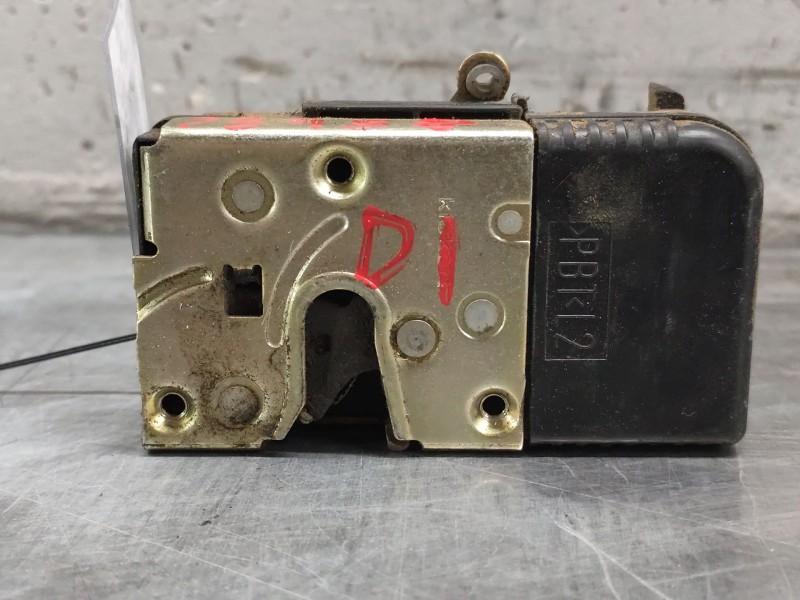 Recambio de cerradura puerta delantera izquierda para fiat scudo furgoneta (220_) 1.9 d referencia OEM IAM   