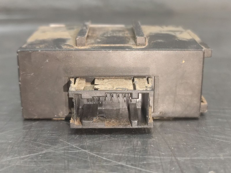 Recambio de centralita cierre para fiat scudo furgoneta (220_) 1.9 d referencia OEM IAM S105644003C  