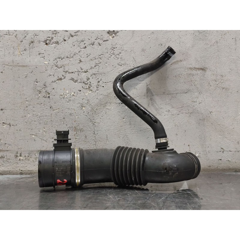 Recambio de tubo admision para iveco daily config. paquetería cabina simple 35s... batalla 3750 referencia OEM IAM   