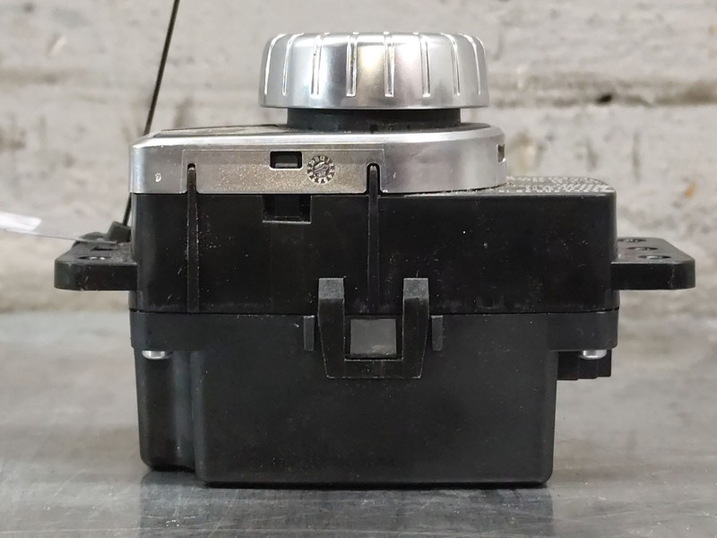 Recambio de mando multifuncion para mercedes-benz clase gla (x156) gla 200 (156.943) referencia OEM IAM A2469009815  