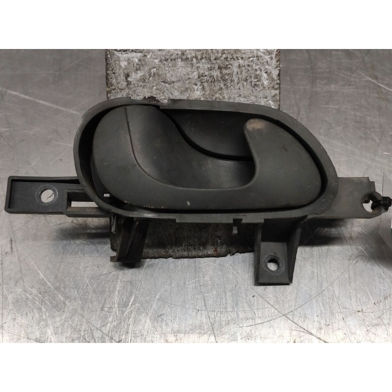Recambio de maneta interior delantera izquierda para fiat scudo furgoneta (220_) 1.9 d referencia OEM IAM 1470971077  