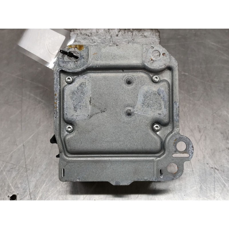 Recambio de centralita airbag para mercedes-benz clase gla (x156) gla 200 (156.943) referencia OEM IAM 0285013864Q1  