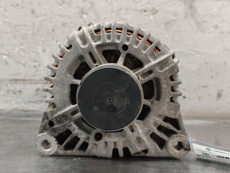 Recambio de alternador para peugeot 207 x-line referencia OEM IAM 9646321780  