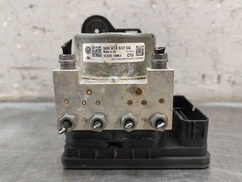 Recambio de abs para seat leon (5f1) 1.4 tsi referencia OEM IAM 5Q0614517CG  