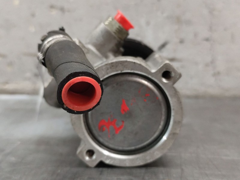 Recambio de bomba direccion para peugeot partner kombi confort referencia OEM IAM   