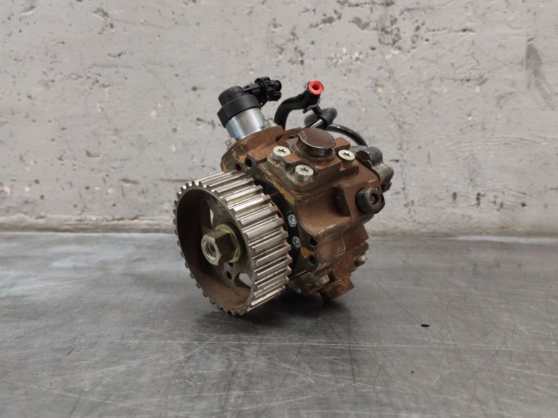 Recambio de bomba inyeccion para peugeot 207 x-line referencia OEM IAM 0445010102 9656300380A 