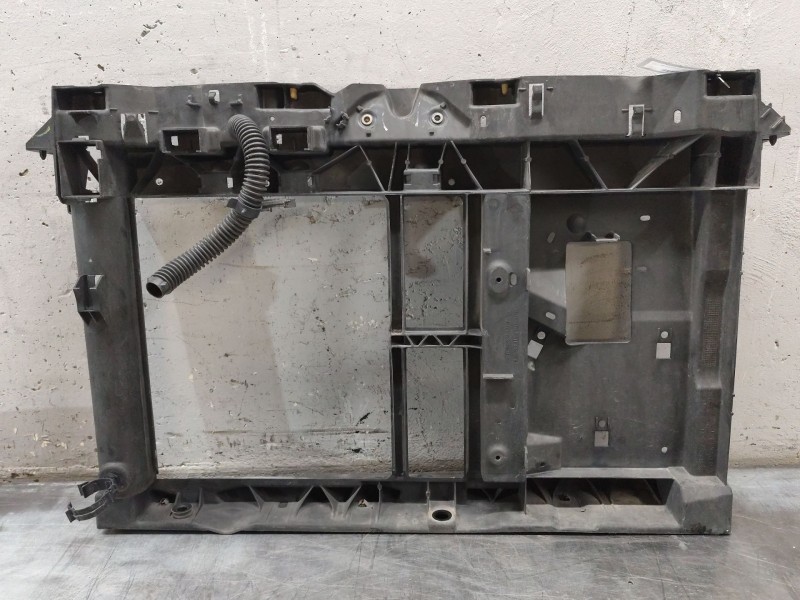 Recambio de panel frontal para citroën c3 1.4 hdi sx plus referencia OEM IAM 9641483780  