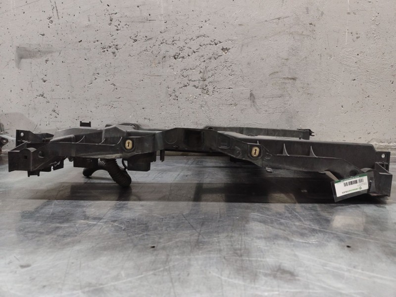 Recambio de panel frontal para citroën c3 1.4 hdi sx plus referencia OEM IAM 9641483780  