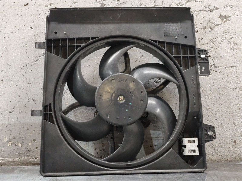 Recambio de electroventilador para peugeot 207 x-line referencia OEM IAM 965380408001  