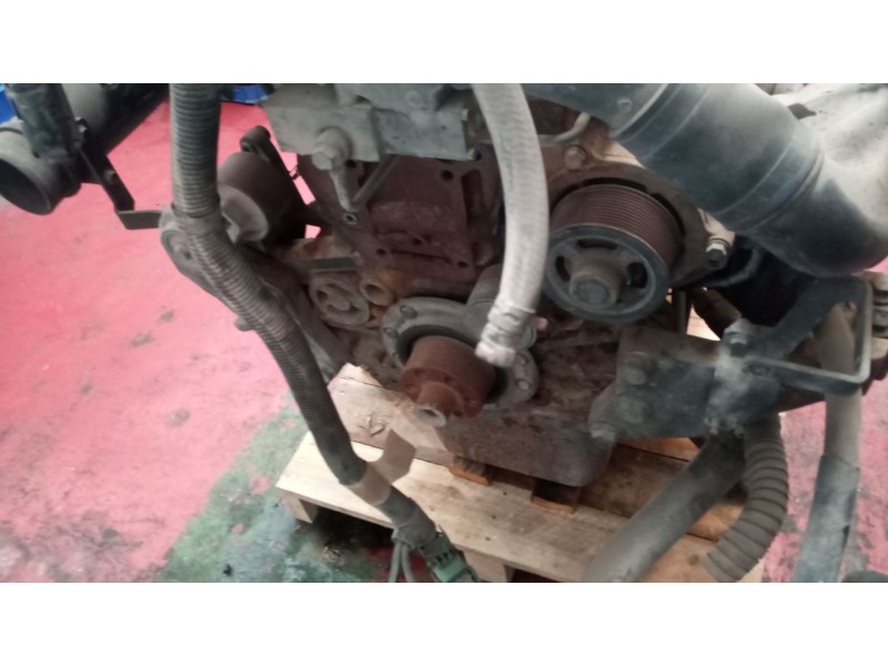 Recambio de despiece motor para iveco stralis (ad/at) 11.1 diesel referencia OEM IAM F3AE3681Y  