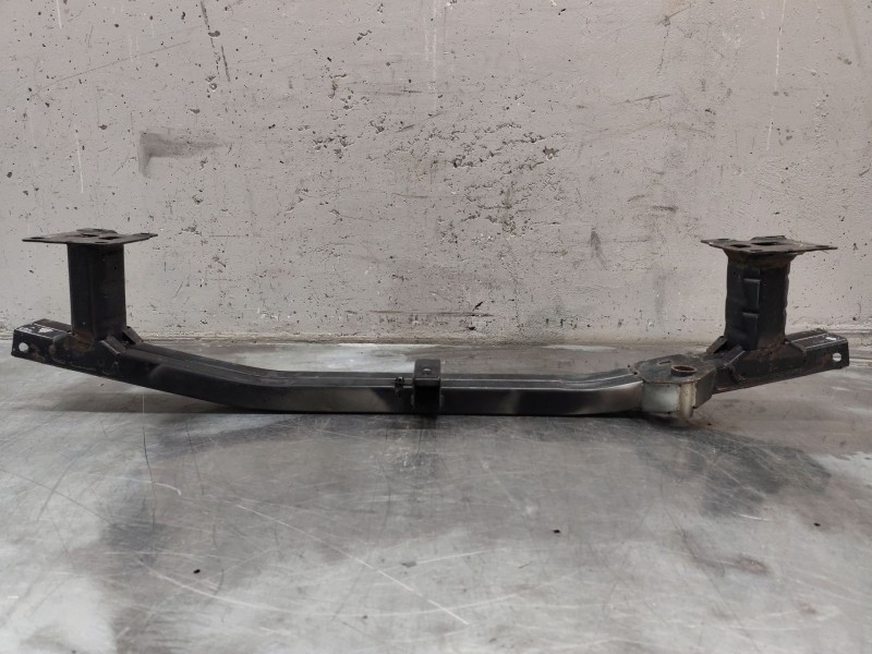 Recambio de refuerzo paragolpes delantero para nissan x-trail ii (t31) 2.0 dci 4x4 referencia OEM IAM   