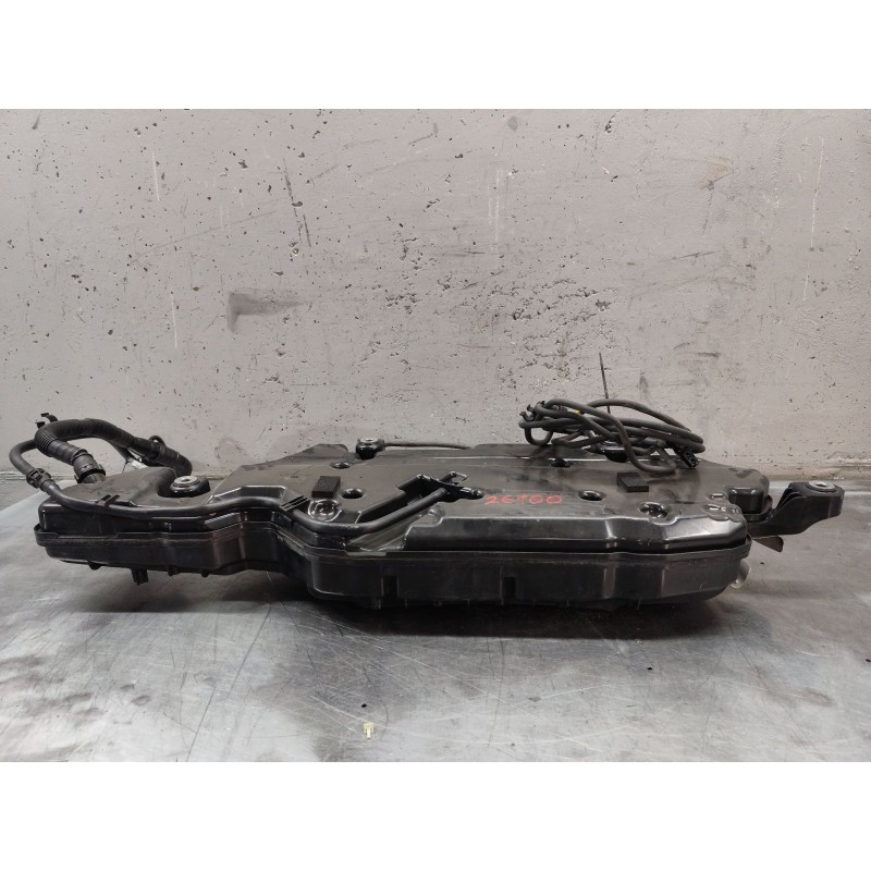 Recambio de deposito adblue para mercedes-benz gla (h247) gla 200 d (247.712) referencia OEM IAM A2474709002 A0994712500 