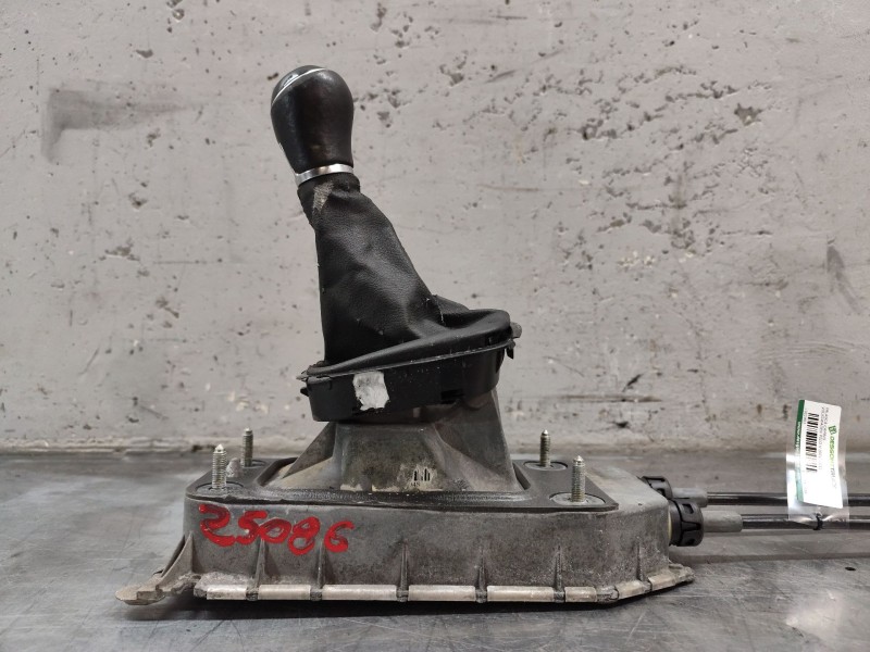 Recambio de palanca cambio para volkswagen polo v (6r1, 6c1) 1.6 tdi referencia OEM IAM 600711061F  