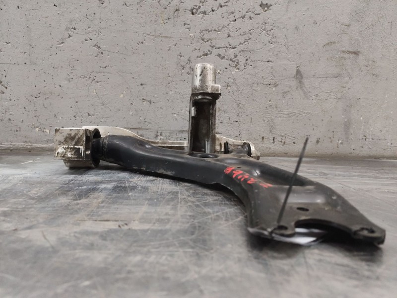 Recambio de brazo suspension superior delantero derecho para volkswagen golf vi (5k1) rabbit referencia OEM IAM 1K0199296  