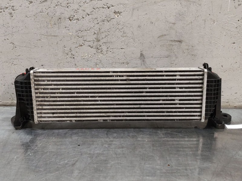 Recambio de intercooler para iveco daily vi furgoneta 33s12, 35s12, 35c12 referencia OEM IAM 5802036825  