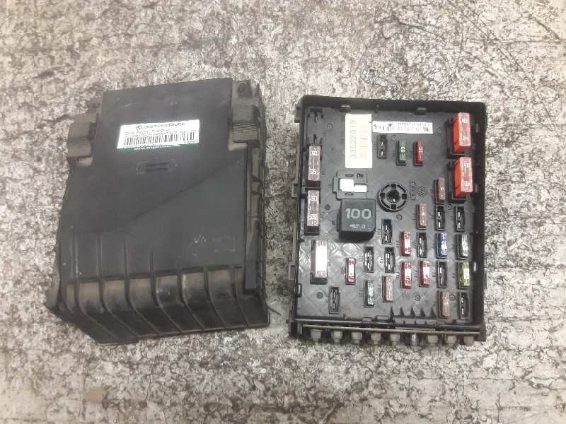 Recambio de caja reles / fusibles para volkswagen passat berlina (3c2) advance referencia OEM IAM 1K0937132F  