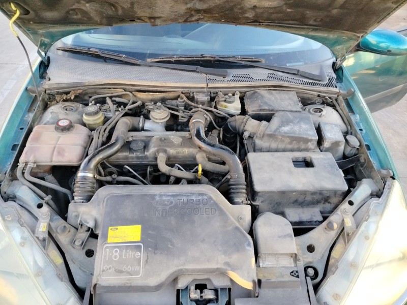 ford focus berlina (cak) del año 1999