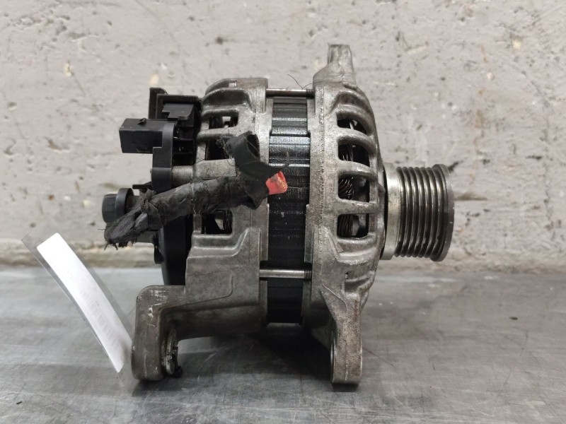 Recambio de alternador para iveco daily vi furgoneta 33s12, 35s12, 35c12 referencia OEM IAM 000BL0782  