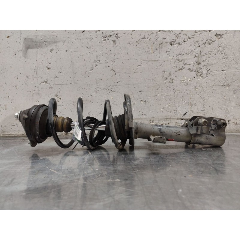 Recambio de amortiguador delantero derecho para renault clio iv (bh_) 0.9 tce 90 referencia OEM IAM   
