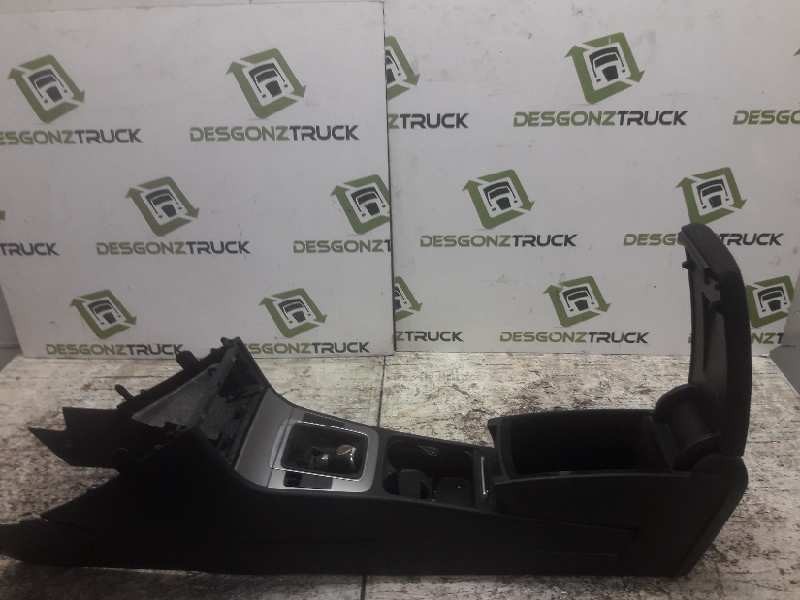 Recambio de guarnecidos palanca cambio para volkswagen passat berlina (3c2) advance referencia OEM IAM 3C2863241AG 3C2863045 