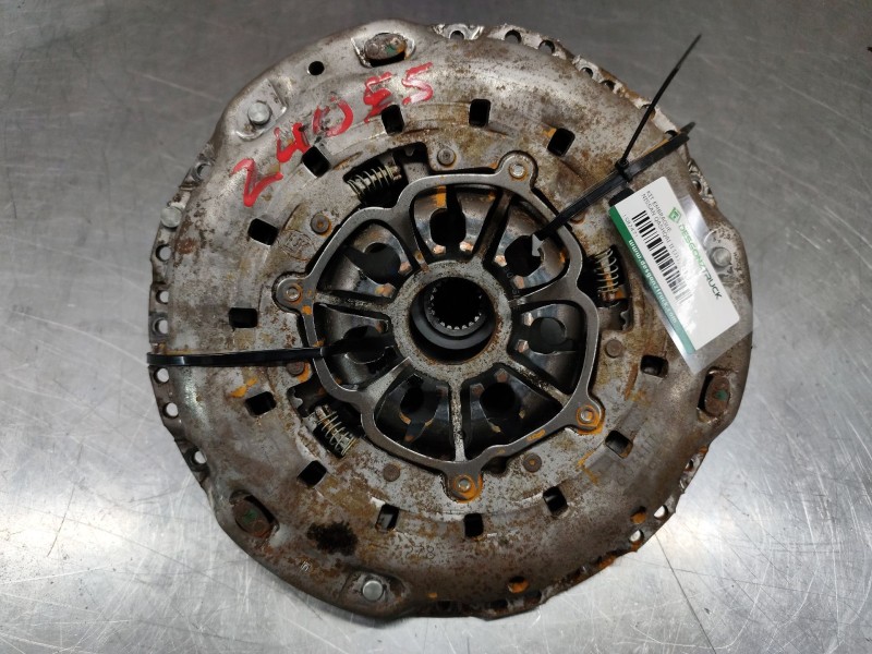 Recambio de kit embrague para nissan qashqai ii (j11, j11_) 1.6 dci referencia OEM IAM   