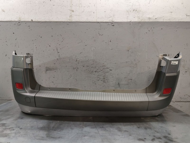 Recambio de paragolpes trasero para renault scenic ii grand confort dynamique referencia OEM IAM   