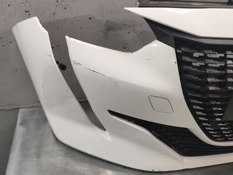 Recambio de paragolpes delantero para peugeot 208 ii (ub_, up_, uw_, uj_) 1.5 bluehdi 100 referencia OEM IAM   