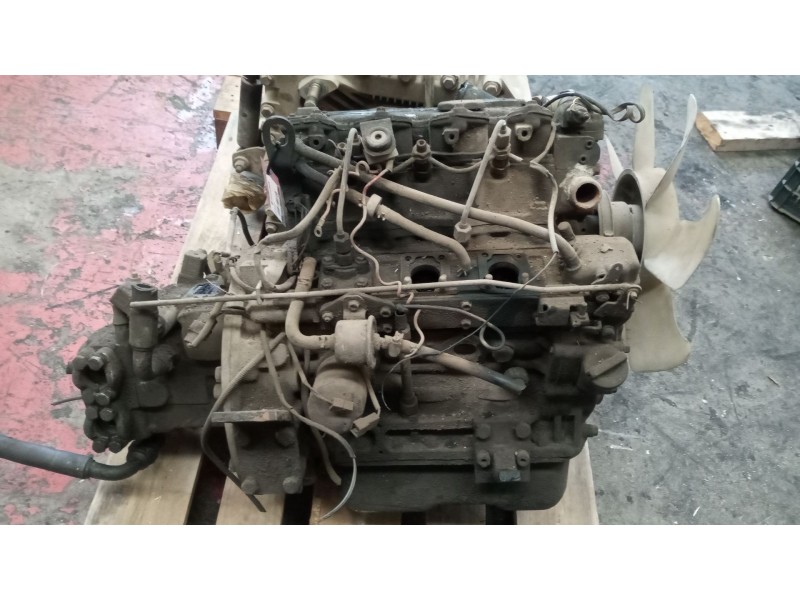 Recambio de despiece motor para isuzu 3ld1nab referencia OEM IAM 3LD1NABDB 3LD1NAB A10VG45DA1D3L