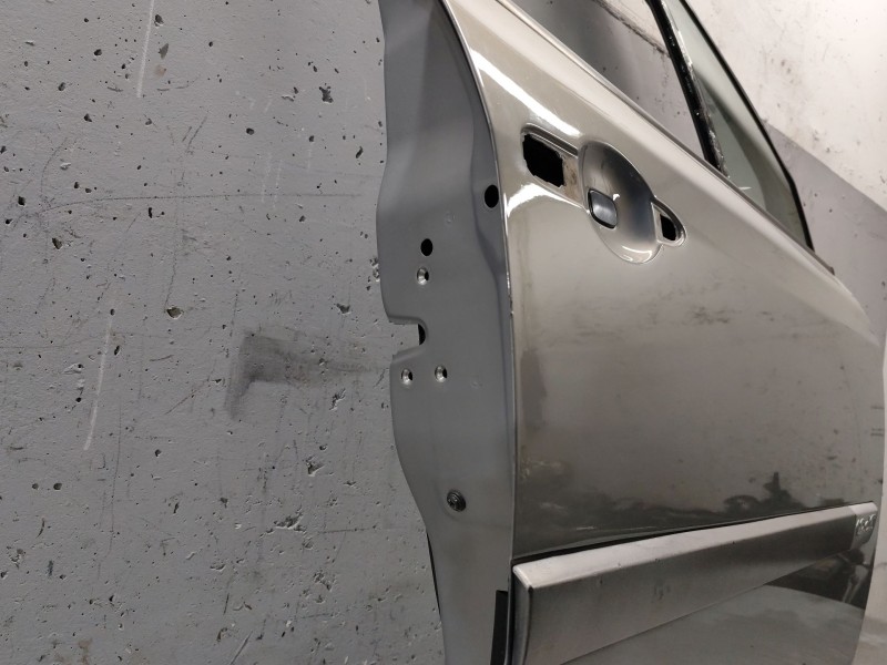 Recambio de puerta delantera derecha para renault scenic ii grand confort dynamique referencia OEM IAM   