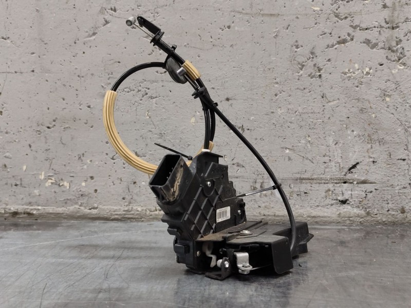 Recambio de cerradura puerta delantera izquierda para ford focus lim. (cb4) titanium referencia OEM IAM 3M5AR21813ET  