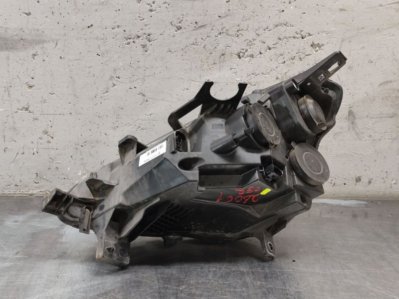 Recambio de faro derecho para citroën berlingo multispace (b9) 1.6 hdi 75 16v referencia OEM IAM 9682828180  