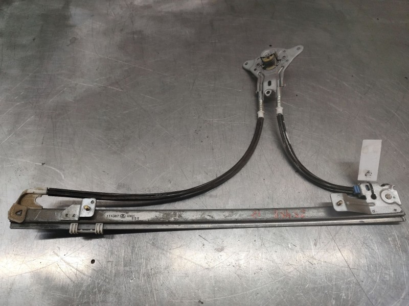 Recambio de elevalunas delantero izquierdo para fiat scudo furgoneta (220_) 1.9 d referencia OEM IAM 111387  