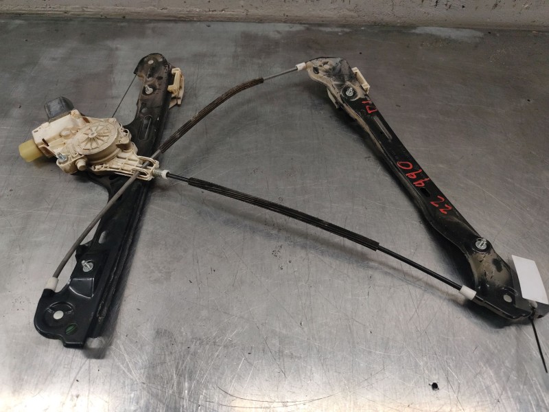 Recambio de elevalunas delantero izquierdo para bmw serie 1 berlina (e81/e87) 120d referencia OEM IAM   