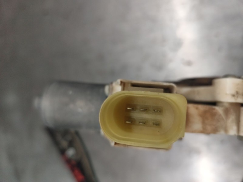 Recambio de elevalunas delantero derecho para bmw serie 1 berlina (e81/e87) 120d referencia OEM IAM   