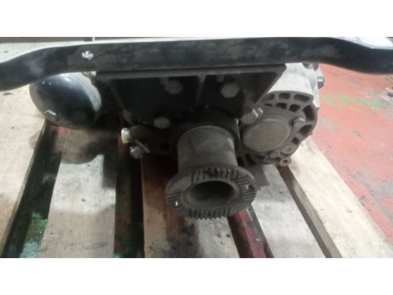 Recambio de caja cambios para renault serie d referencia OEM IAM 6AS700TO 1347061014 32010LC51B