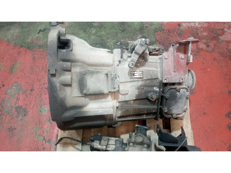 Recambio de caja cambios para iveco eurocargo 5.9 diesel referencia OEM IAM 28456 8859163 
