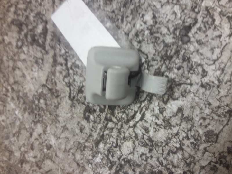 Recambio de soportes de parasoles para volkswagen passat berlina (3c2) advance referencia OEM IAM 1K0857561B DERECHO 