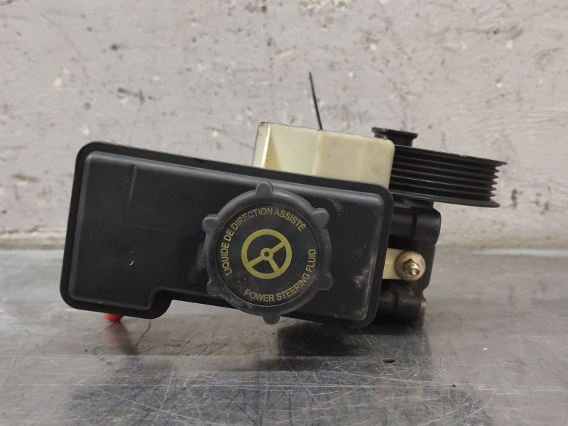 Recambio de bomba direccion para ford mondeo iii sedán (b4y) 2.0 16v referencia OEM IAM   