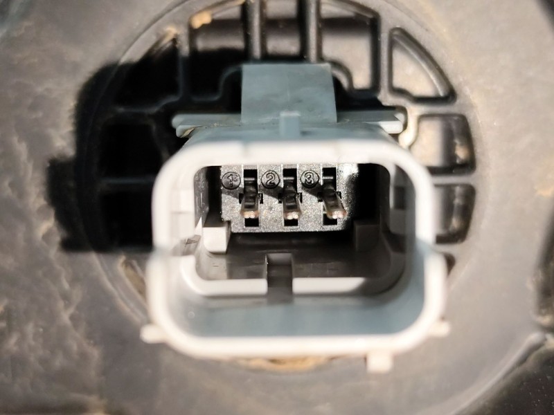 Recambio de faro derecho para nissan juke (f15) 1.6 dig-t nismo rs referencia OEM IAM 90097197  