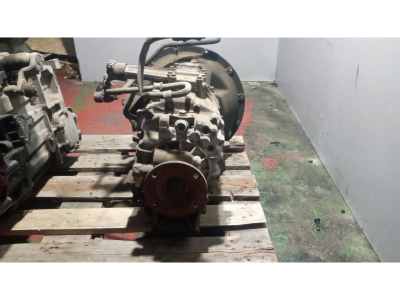 Recambio de caja cambios para nissan trucks atleon 165 referencia OEM IAM S542 1307050138 32010D9201