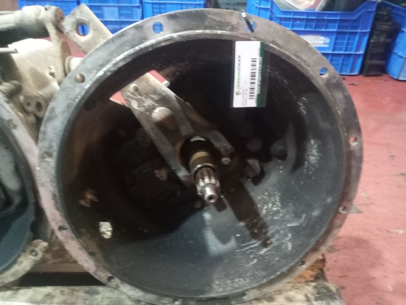 Recambio de caja cambios para nissan l35.08 ...... referencia OEM IAM T5100  