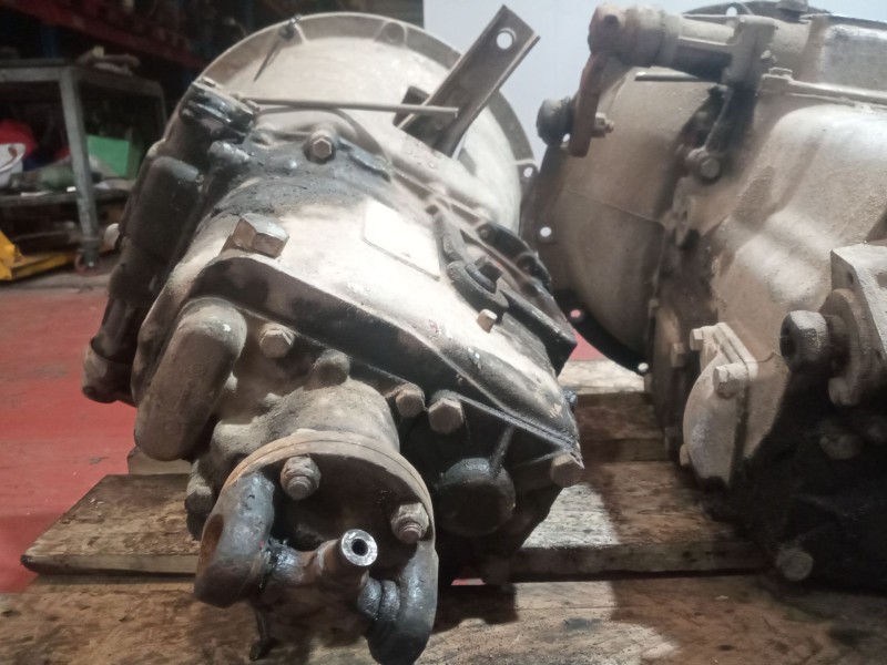 Recambio de caja cambios para nissan l35.08 ...... referencia OEM IAM T5100  