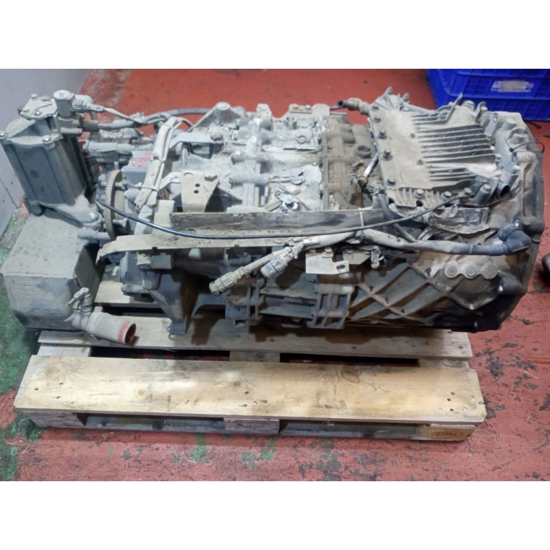 Recambio de caja cambios para daf serie 75 cf .320 euro 1/2 referencia OEM IAM 12AS1631TD 1327047006 1681257