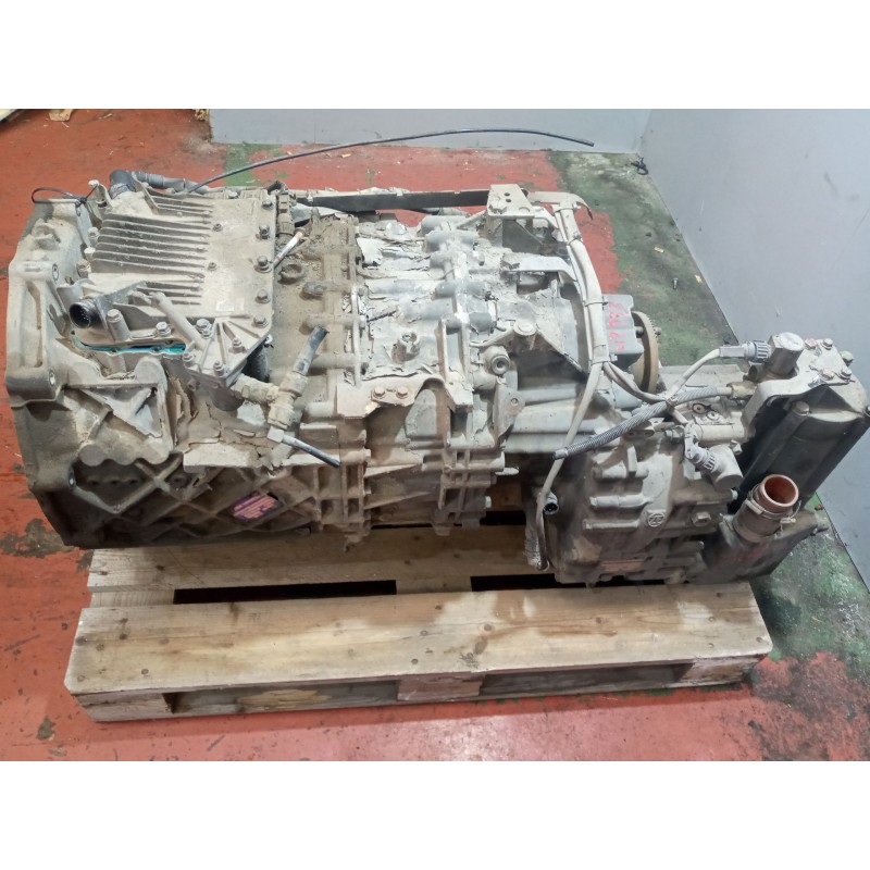 Recambio de caja cambios para daf serie 75 cf .320 euro 1/2 referencia OEM IAM 12AS1631TD 1327047006 1681257