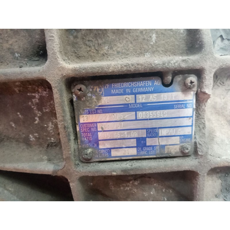 Recambio de caja cambios para daf serie 75 cf .320 euro 1/2 referencia OEM IAM 12AS1631TD 1327047006 1681257
